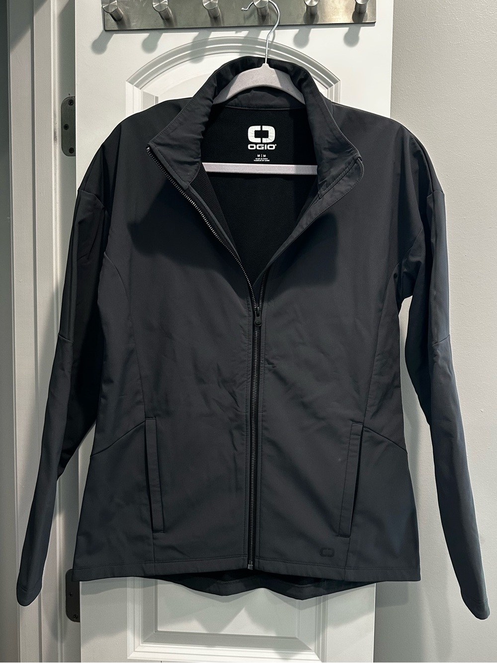 OGIO Women's Black Utility Softshell Jacket